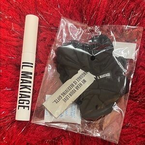 🖤 IL MAKIAGE Black Card Lift Curl & Lengthening Mascara BONUS Scrunchie NEW
